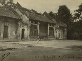 Pagode du chef des Pavillons noir, Liu Yongfu, au Tonkin - Tirage d'époque