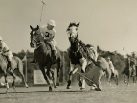 Joueurs de Polo en action - Photographie ancienne