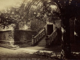 L'escalier de Dorothy Vernons - Haddon Hall - Tirage albuminé