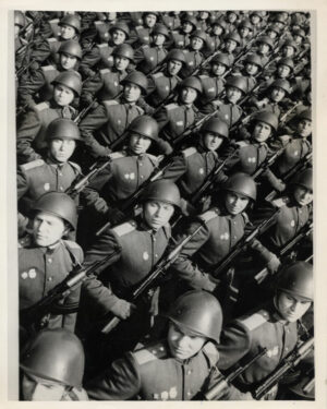 URSS : soldats de l'armée soviétique en parade militaire - Photographie vintage | PHOTO MEMORY