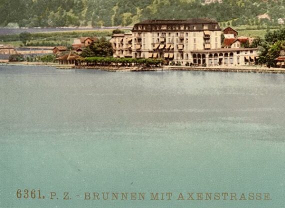 Brunnen et l'Axenstrasse - Suisse - Légende P. Z.