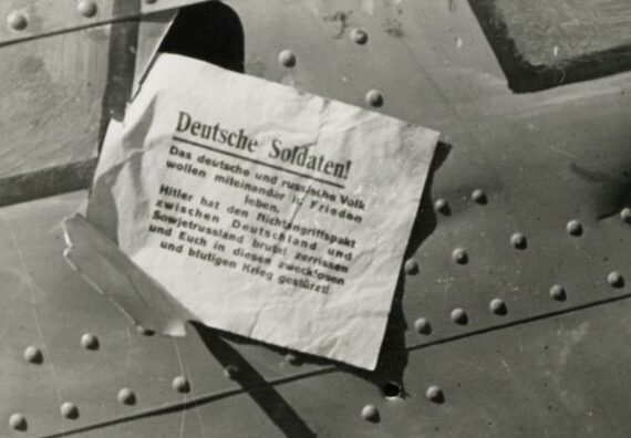 Tract soviétique - Photo de propagande durant la seconde guerre mondiale - Détail.