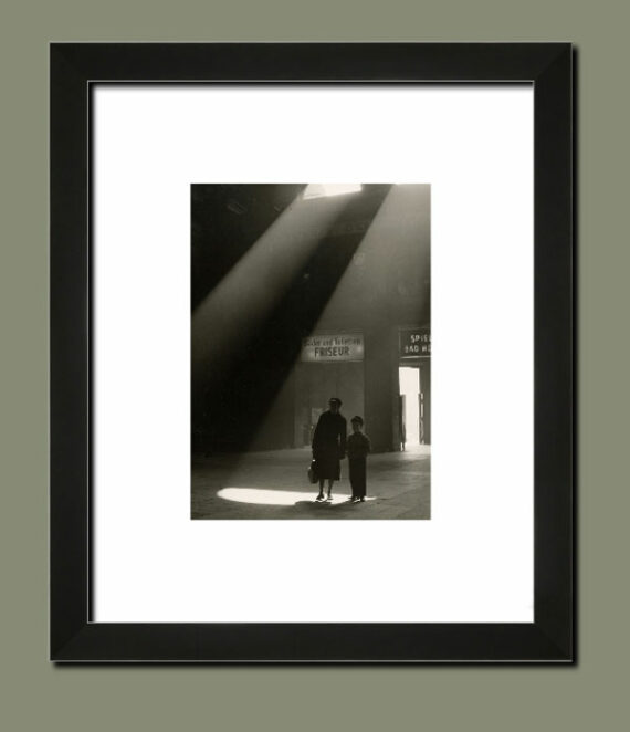 L'attente, dans un rai de lumière – Image 2