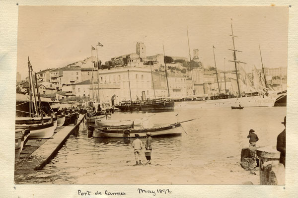 Tirage photo ancienne Portrait de famille Port de Cannes Côte d'azur Voilier 