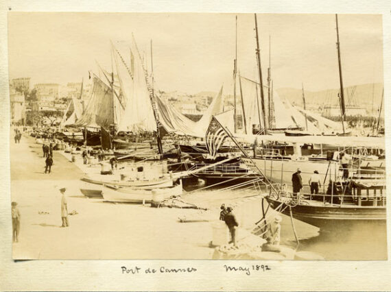 Yachts et thoniers - Port de Cannes autrefois - Montage carton