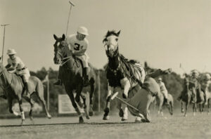 Joueurs de Polo en action - Extrait du film The Kid from Texas - Tirage argentique ancien