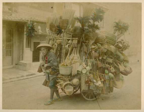 Marchand ambulant japonais - Tirage albuminé rehaussé à l'aquarelle | PHOTO MEMORY