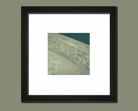 Lune : cratère de Humboldt - Mission Apollo 15 - Suggestion d'encadrement