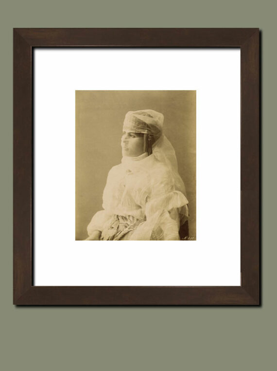 Portrait d'une jeune femme turque voilée, tirage albuminé – Image 4