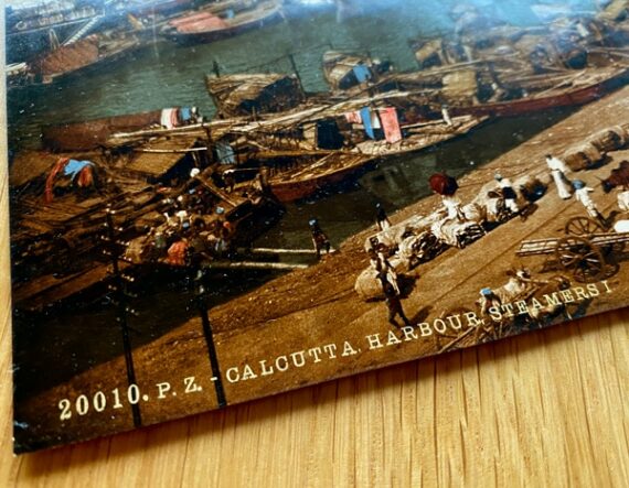 20010 P.Z. Calcutta Harbour, Steamers I - Vapeurs dans le port de Calcutta, photochrome P.Z. Inde - Détail de la légende