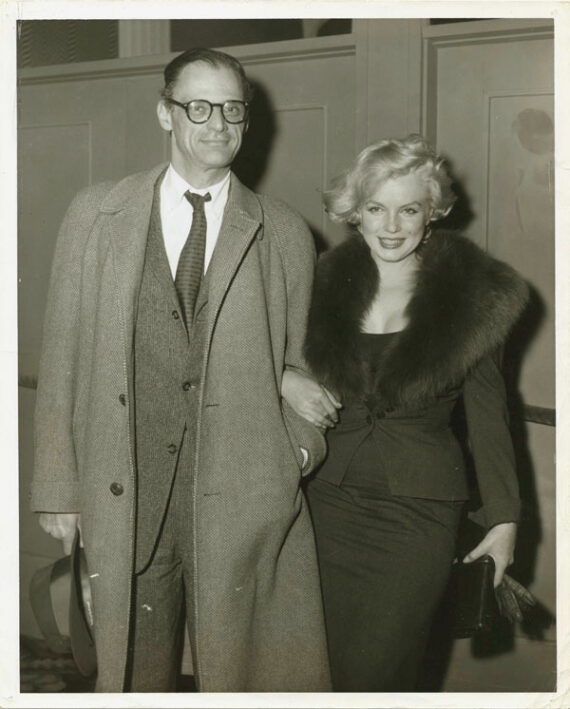 Marilyn Monroe et Arthur Miller, tirage argentique vintage de 1959 | PHOTO MEMORY