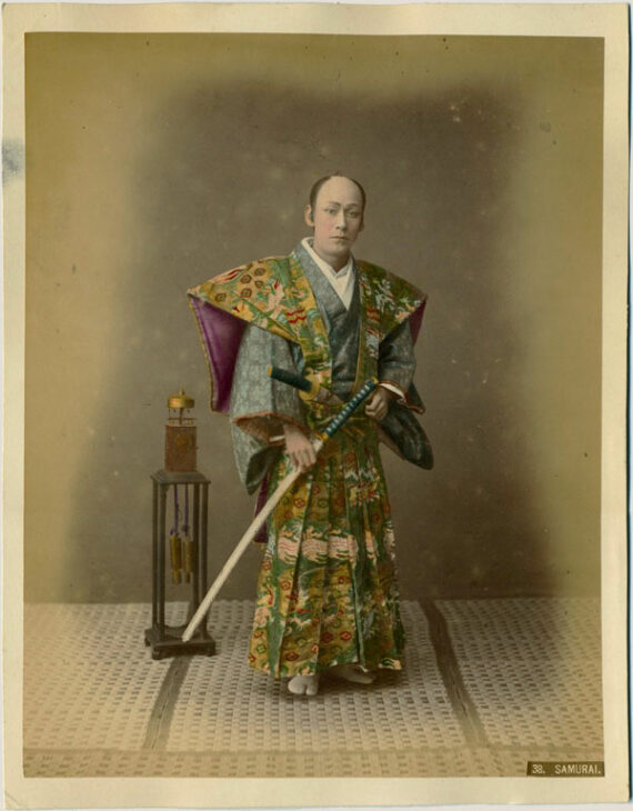 Portrait de Samuraï par Kusakabe Kimbei - Tirage albuminé rehaussé à la main | PHOTO MEMORY