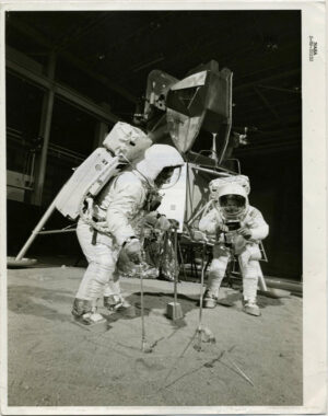 Neil Armstrong et Buzz Aldrin s'entraînent pour la mission Apollo 11 - Tirage argentique vintage | PHOTO MEMORY