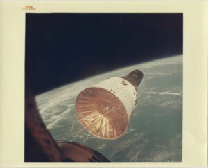 Gemini 6 vue de Gemini 7, par Thomas Stafford - tirage vintage NASA 1965 | Photo Memory