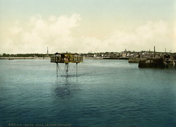 Photochrome 9767. P.Z. - Saint-Malo. Le pont roulant.