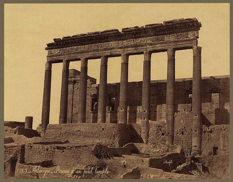 Felix Bonfils - N°1325 - Palmyre - Ruine d'un petit temple - Tirage albuminé, circa 1870-1880 - Source : Library of Congress