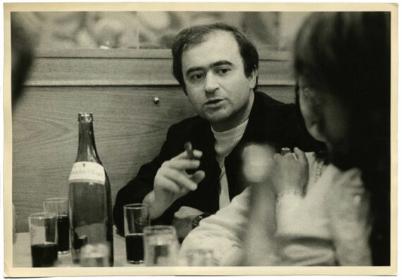 Georges Wolinski par William Karel - Charlie Hebdo 1972 - Tirage argentique d'époque - Photo Memory