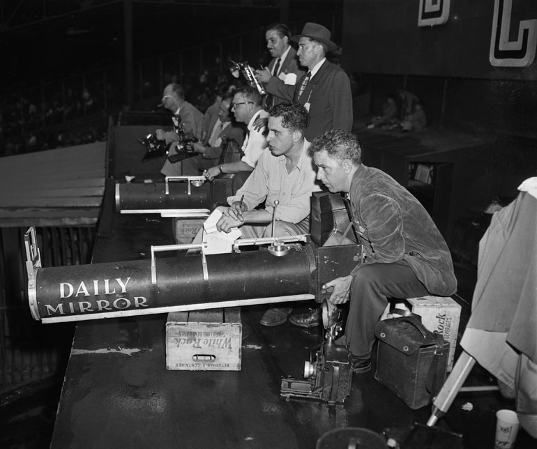 Big Bertha - Ancêtre des téléobjectifs des photographes de sport