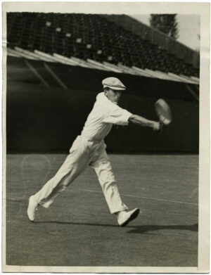 René Lacoste en pleine action, Coupe Davis 1925 - Tirage argentique vintage - Photo Memory