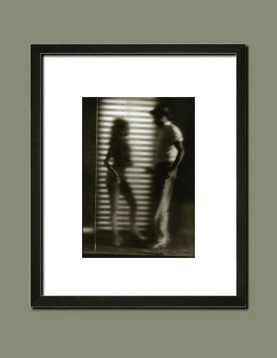 La silhouette de Brigitte Bardot, par le photographe Walter Carone, 1961 - Suggestion d'encadrement du tirage.