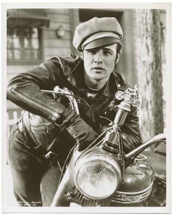 Marlon Brando, alias Johnny Strabler, portrait pour l'Equipée sauvage - Tirage argentique - Photo Memory