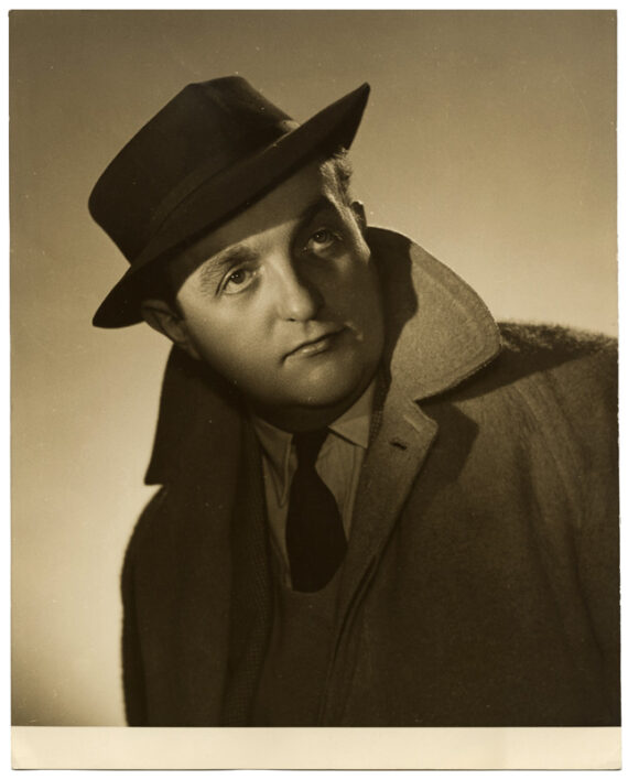Bernard Blier, portrait pour le film Manèges (1949) - Attribuable à Sam Levin - Tirage argentique d'époque - Photo Memory