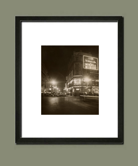 Les lumières de Coventry Street, Londres 1936 - Suggestion d'encadrement