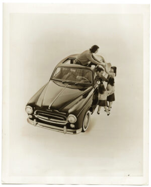Peugeot 403 Sedan, 1961 - Photographie publicitaire d'époque - Photo Memory