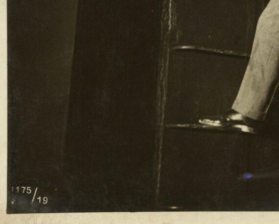 Georg Alexander, photographie de cinéma allemand - Détail du coin inférieur gauche avec mention 1175/19