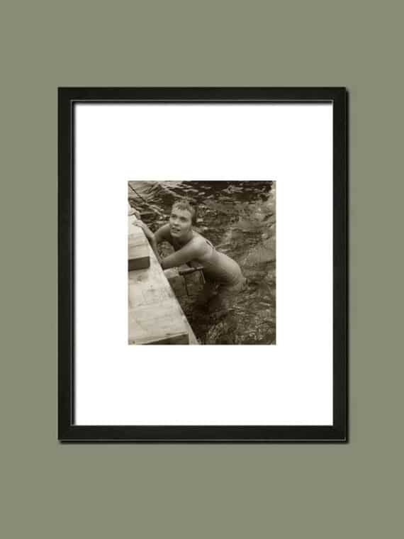 Jean Seberg en maillot de bain, par Bob Willoughby - Tournage de Bonjour tristesse, 1957 - Suggestion d'encadrement du tirage vintage
