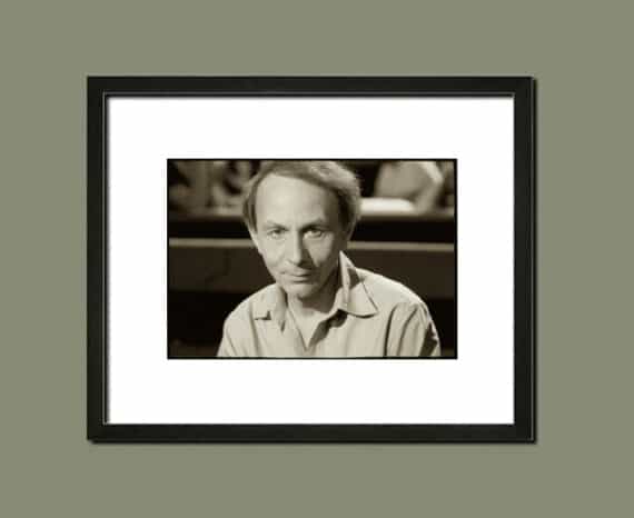 Michel Houellebecq, futur Prix Goncourt 2010, portrait par Serge Benhamou - Simulation d'encadrement