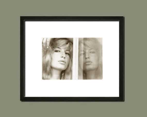 Monica Vitti, double portrait par Peter Basch - Simulation d'encadrement du tirage signé au dos